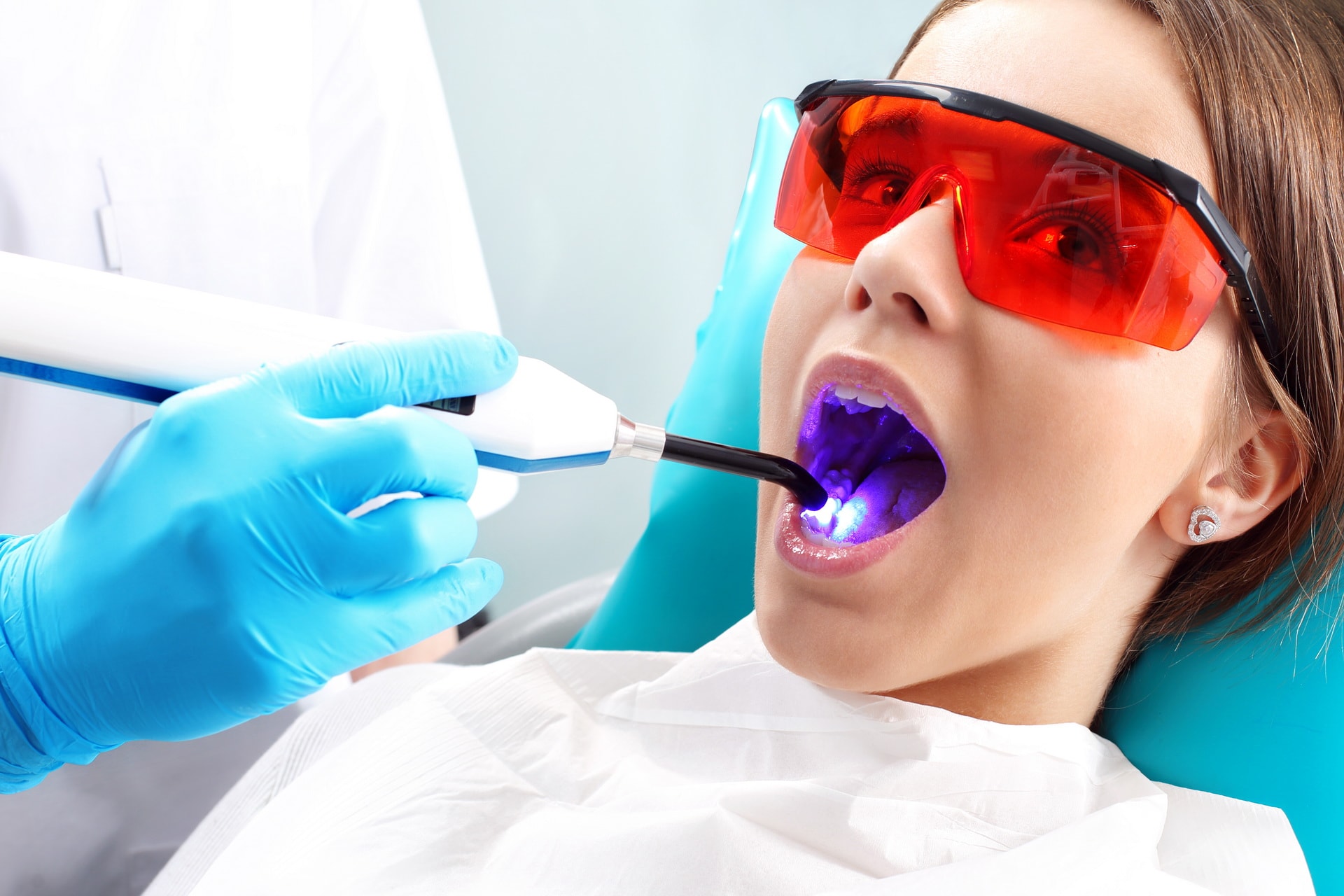 Лазерная стоматология. Лазерное отбеливание зубов. Стоматологический лазер. Отбеливание зубов в стоматологии. Исследование ротовой полости
